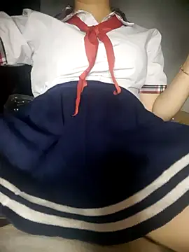 Snapshot of lina_loveee chatting on 06-12-26, 07:00 lina loveee online show from 06-12-26, 07:00
