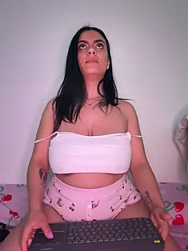 Snapshot of Marisa_ass chatting on 05-16-26, 10:42 Marisa ass online show from 05-16-26, 10:42