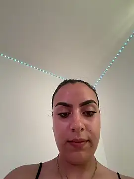 Snapshot of Marisa_ass chatting on 06-27-26, 07:20 Marisa ass online show from 06-27-26, 07:20