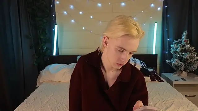 lucidangelok1 online show from 01-08-26, 02:12