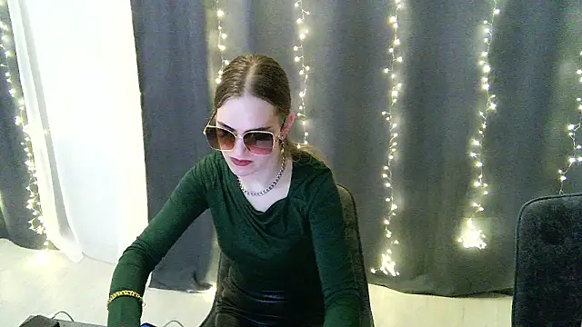 ZaraCharming online show from 02-18-26, 06:59