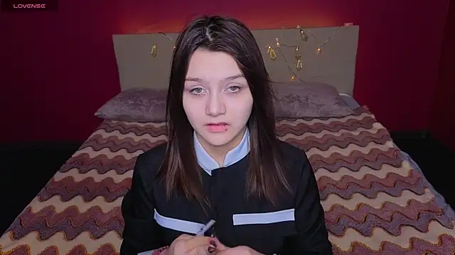 xxxnaughtyfoxyxxx online show from 04-05-26, 11:06