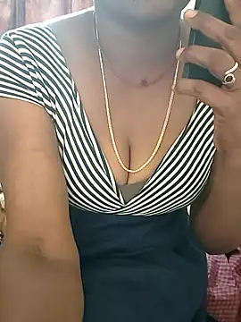 Meena Meenakshi online show from 02-13-26, 10:15