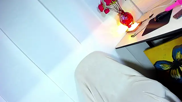 Sue blue online show from 02-17-26, 02:42