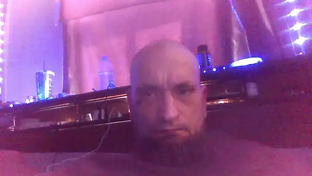 RealisedBooking online show from 04-11-26, 03:49