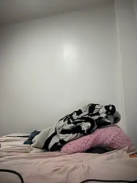 diosa cristal  online show from 03-10-26, 03:32