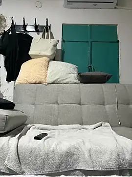 lriana miller online show from 02-19-26, 01:46