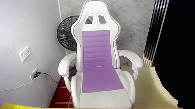 Scarleta01 online show from 01-08-26, 12:22