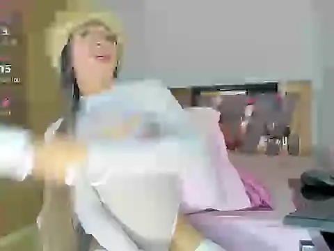 SweetAndreaGilxxx online show from 01-15-26, 12:47