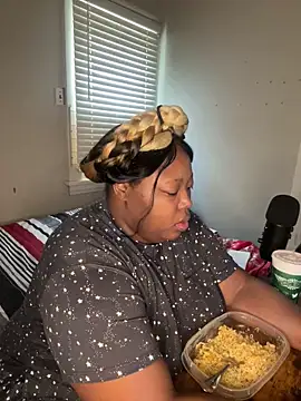 Chocolatebunnyxx96 online show from 03-23-26, 05:13