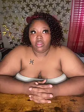 Chocolatebunnyxx96 online show from 02-18-26, 05:42