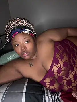 Chocolatebunnyxx96 online show from 04-01-26, 02:24