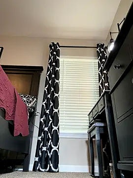 Snapshot of Elenore_hoesevelt chatting on 01-07-26, 07:08 Elenore hoesevelt online show from 01-07-26, 07:08