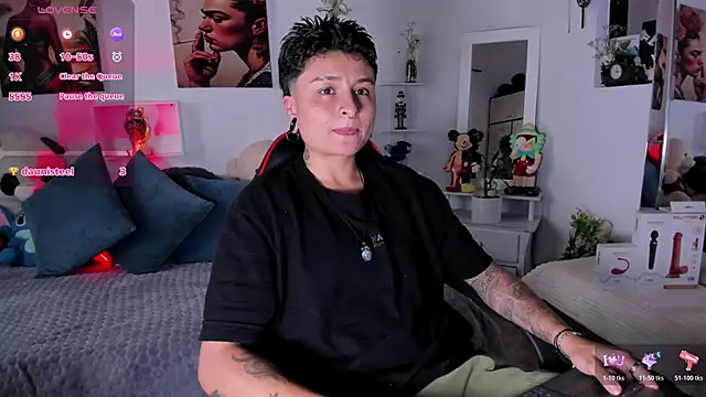 Snapshot of Zury_Ramirez chatting on 01-13-26, 07:40 Zury Ramirez online show from 01-13-26, 07:40