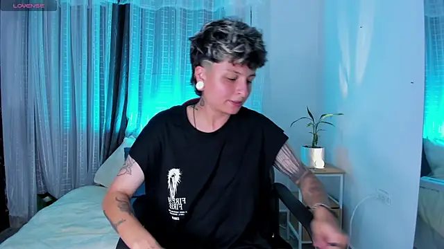 Zury Ramirez online show from 04-09-26, 12:12