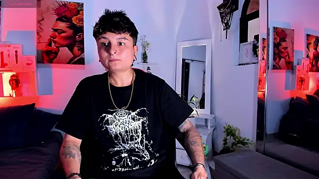 Snapshot of Zury_Ramirez chatting on 01-06-26, 07:18 Zury Ramirez online show from 01-06-26, 07:18