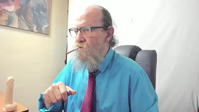 Snapshot of Uncle_Hottie chatting on 03-02-26, 05:09 Uncle Hottie online show from 03-02-26, 05:09