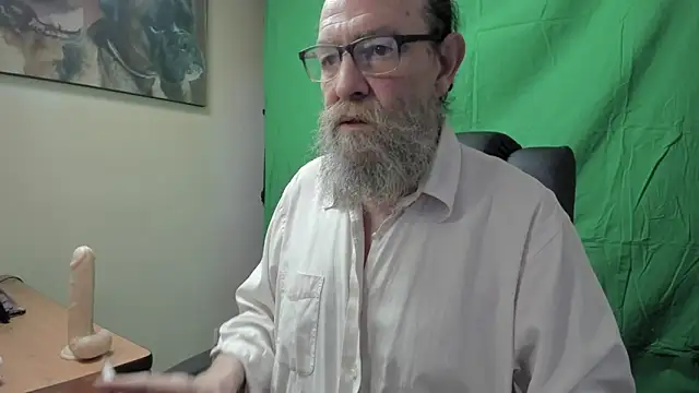 Snapshot of Uncle_Hottie chatting on 03-11-26, 04:34 Uncle Hottie online show from 03-11-26, 04:34