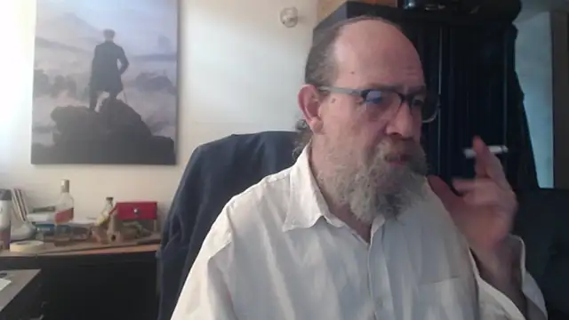 Snapshot of Uncle_Hottie chatting on 06-23-26, 02:59 Uncle Hottie online show from 06-23-26, 02:59