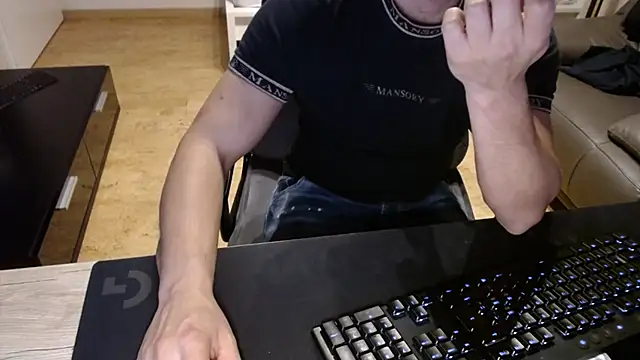 sensualman90 online show from 01-07-26, 12:37