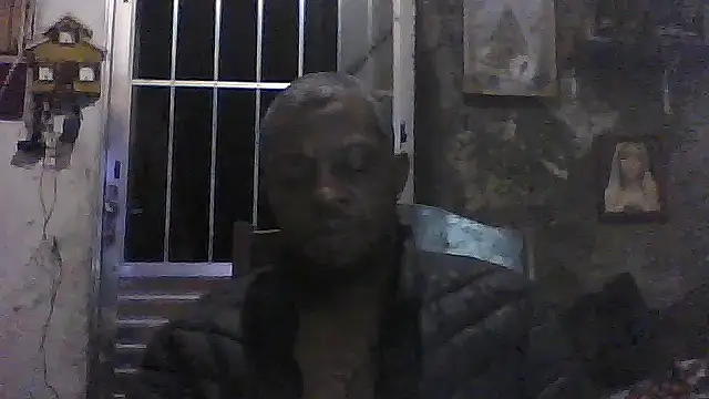 Snapshot of Negaomalinha1 chatting on 06-11-26, 02:53 Negaomalinha1 online show from 06-11-26, 02:53