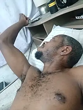 Negaomalinha1 online show from 01-10-26, 01:50