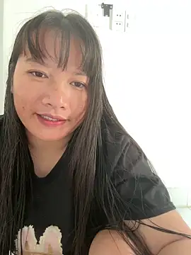 Suni-ii online show from 04-14-26, 03:55