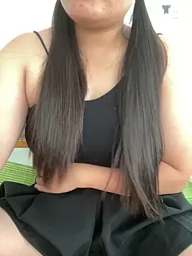 Snapshot of Suni-ii chatting on 06-18-26, 09:36 Suni-ii online show from 06-18-26, 09:36