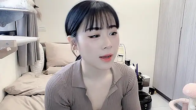 BabyOneDaily online show from 03-12-26, 02:39