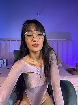 Snapshot of Denightjones chatting on 07-10-26, 04:01 Denightjones online show from 07-10-26, 04:01