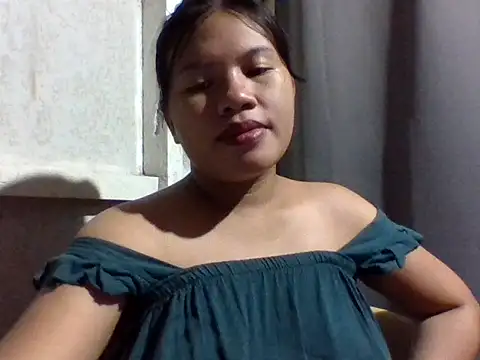 Snapshot of sweetprinces08 chatting on 05-20-26, 06:27 sweetprinces08 online show from 05-20-26, 06:27
