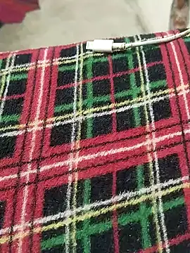 Snapshot of Cute-angle-1 chatting on 01-06-26, 04:44 Cute-angle-1 online show from 01-06-26, 04:44