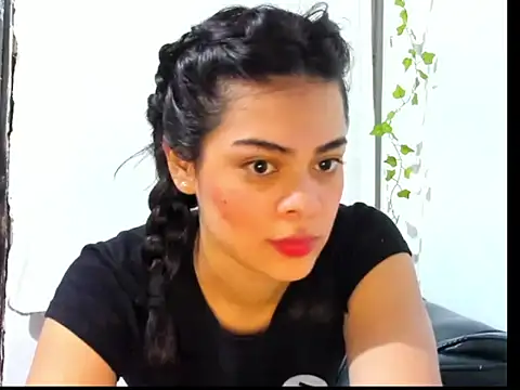 Snapshot of Antonella_Gomez22 chatting on 05-09-26, 06:39 Antonella Gomez22 online show from 05-09-26, 06:39