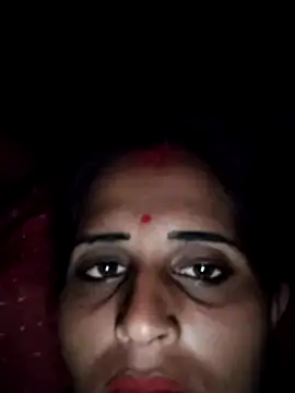 Snapshot of Bhavna8080 chatting on 05-11-26, 03:29 Bhavna8080 online show from 05-11-26, 03:29