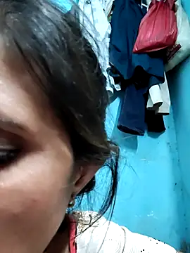 Snapshot of Bhavna8080 chatting on 06-03-26, 03:28 Bhavna8080 online show from 06-03-26, 03:28