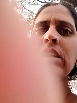 Bhavna8080 online show from 02-18-26, 12:01