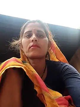 Snapshot of Bhavna8080 chatting on 06-01-26, 01:28 Bhavna8080 online show from 06-01-26, 01:28