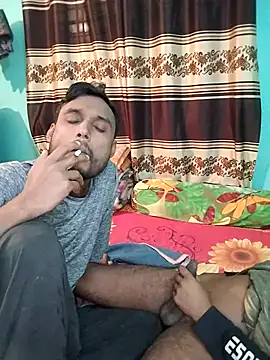 Snapshot of soft_couple778 chatting on 01-09-26, 04:36 soft couple778 online show from 01-09-26, 04:36