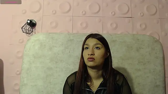 yuyis 15 online show from 01-08-26, 11:27