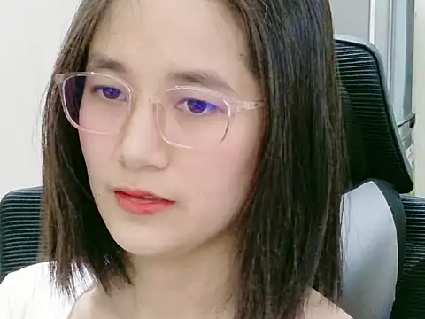 Shulee- online show from 03-23-26, 03:17