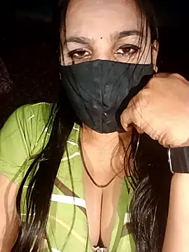 Snapshot of 01Roshani chatting on 01-12-26, 07:20 01Roshani online show from 01-12-26, 07:20