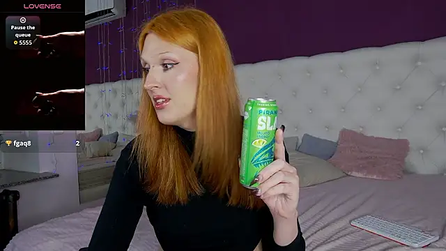 Snapshot of LunaBl1ss chatting on 02-07-26, 04:04 LunaBl1ss online show from 02-07-26, 04:04