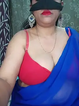 Hot-BHABHI696 online show from 04-05-26, 07:37