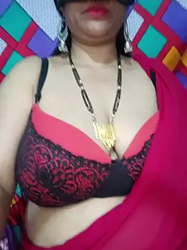Snapshot of Hot-BHABHI696 chatting on 05-12-26, 10:21 Hot-BHABHI696 online show from 05-12-26, 10:21