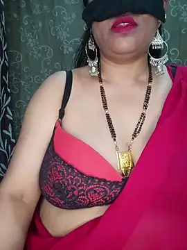 Hot-BHABHI696 online show from 04-19-26, 06:21
