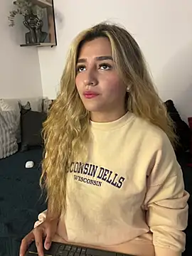 Snapshot of Felicity_Hops chatting on 01-14-26, 11:30 Felicity Hops online show from 01-14-26, 11:30