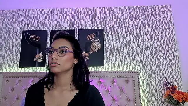 Snapshot of MeganRosseX chatting on 03-03-26, 06:26 MeganRosseX online show from 03-03-26, 06:26