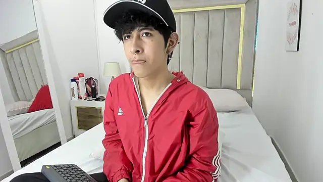 julian xx online show from 01-18-26, 07:17