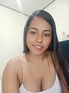 Snapshot of Maliha_21 chatting on 07-14-26, 07:53 Maliha 21 online show from 07-14-26, 07:53