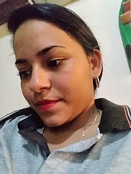 Snapshot of Maliha_21 chatting on 06-26-26, 08:47 Maliha 21 online show from 06-26-26, 08:47